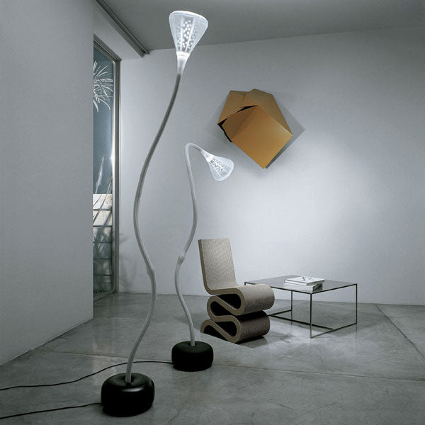 Artemide outlet pipe lamp
