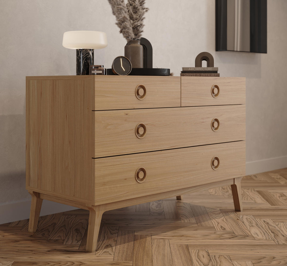 Case Valentine Chest of Drawers
