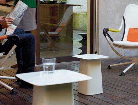 Vitra Metal Side Table (Outdoor)