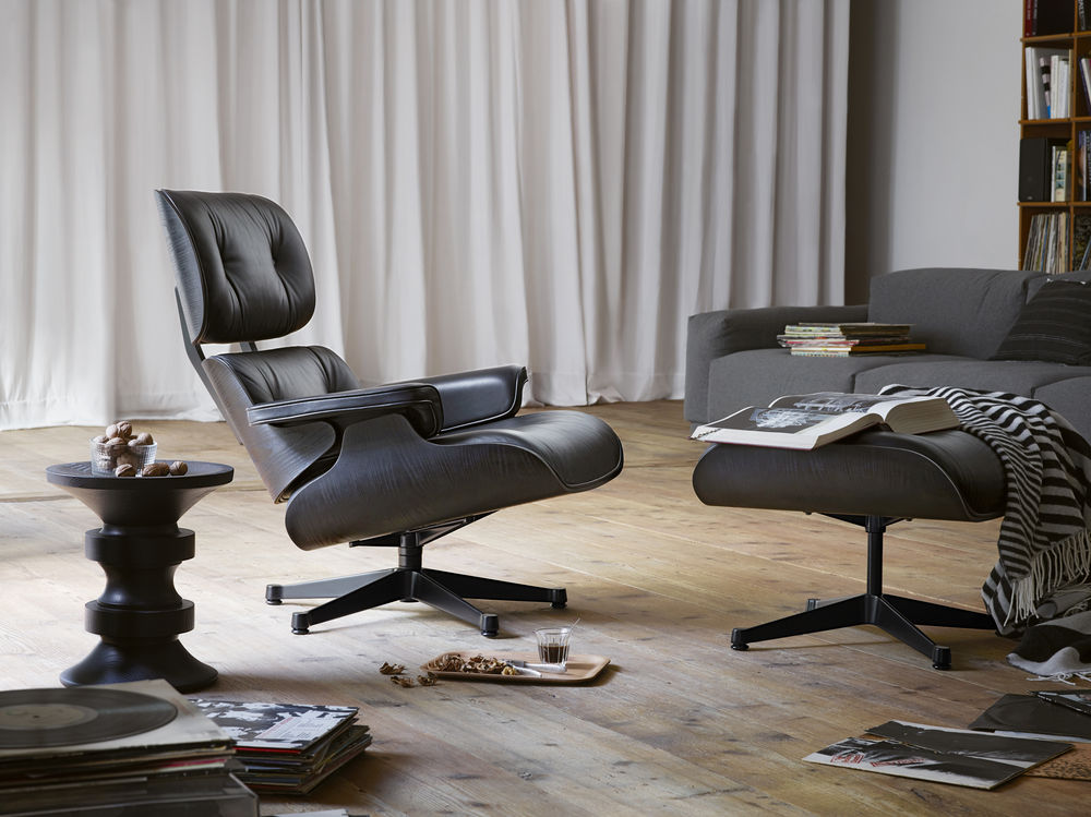 Vitra Eames Lounge Chair and Ottoman Black