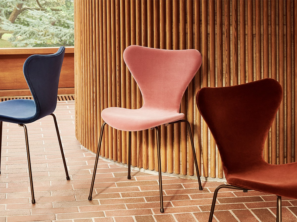 Fritz Hansen Series 7 chair