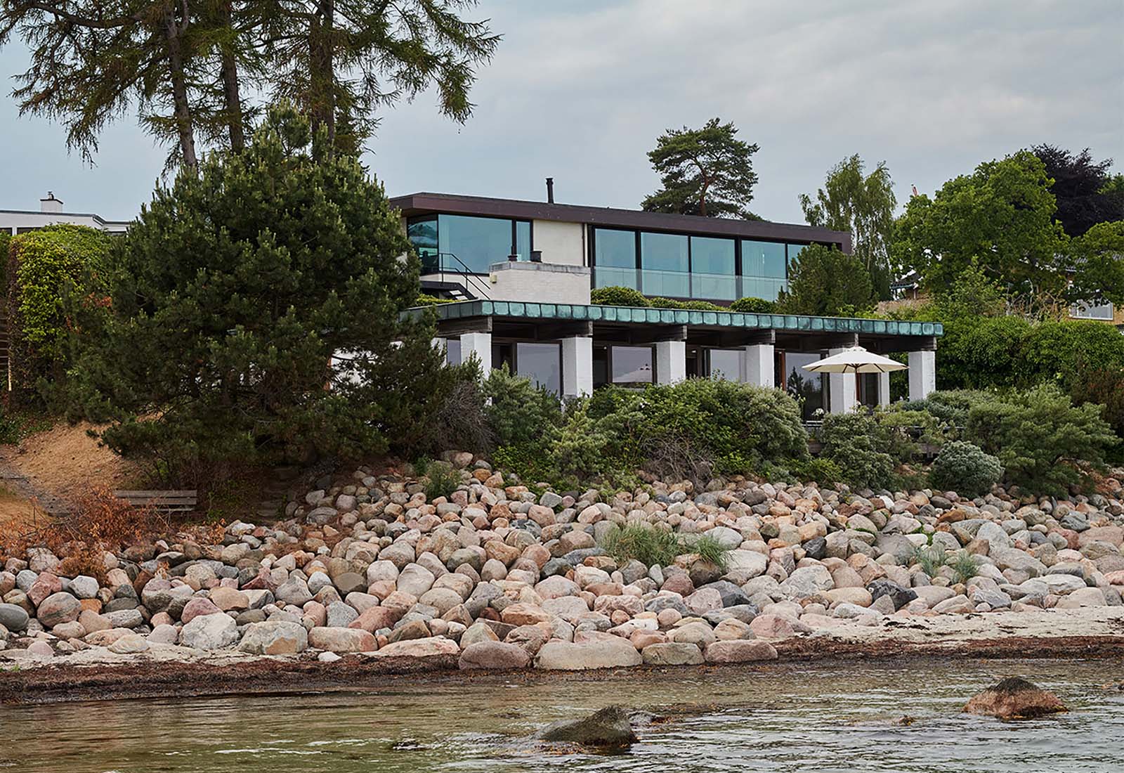 Poul Kjærholm house