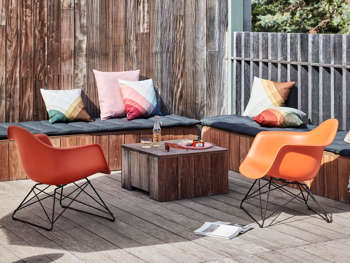 5 pieces of outdoor furniture for extraordinary small spaces