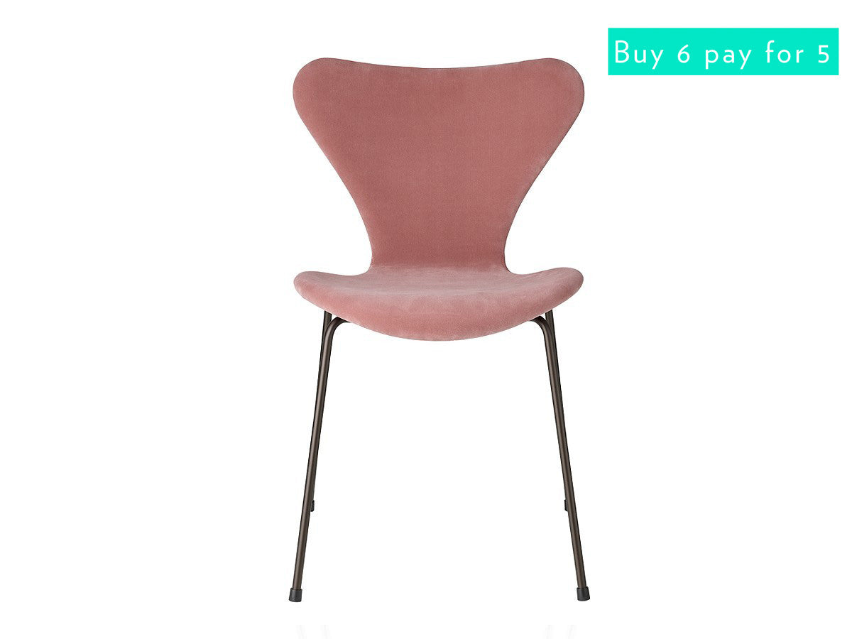 Fritz Hansen Series 7 Dining Chair - Velvet