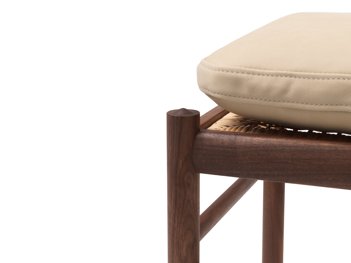 Carl Hansen OW149F Colonial Footstool - Terra Leather