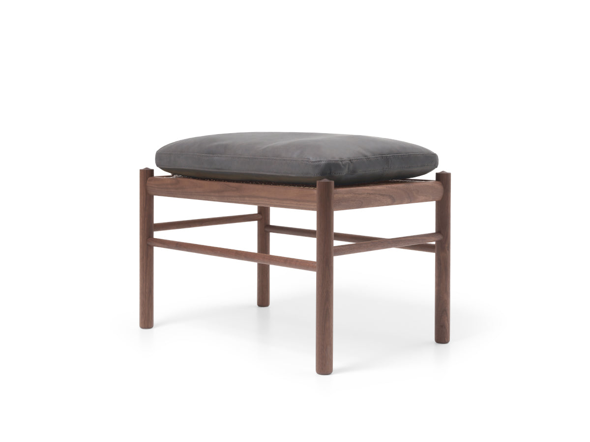 Carl Hansen OW149F Colonial Footstool - Terra Leather