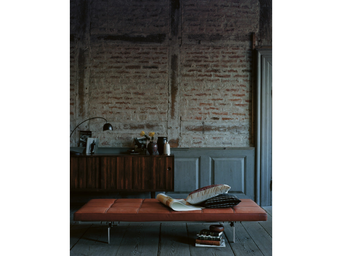 Fritz Hansen PK80 Daybed - Leather