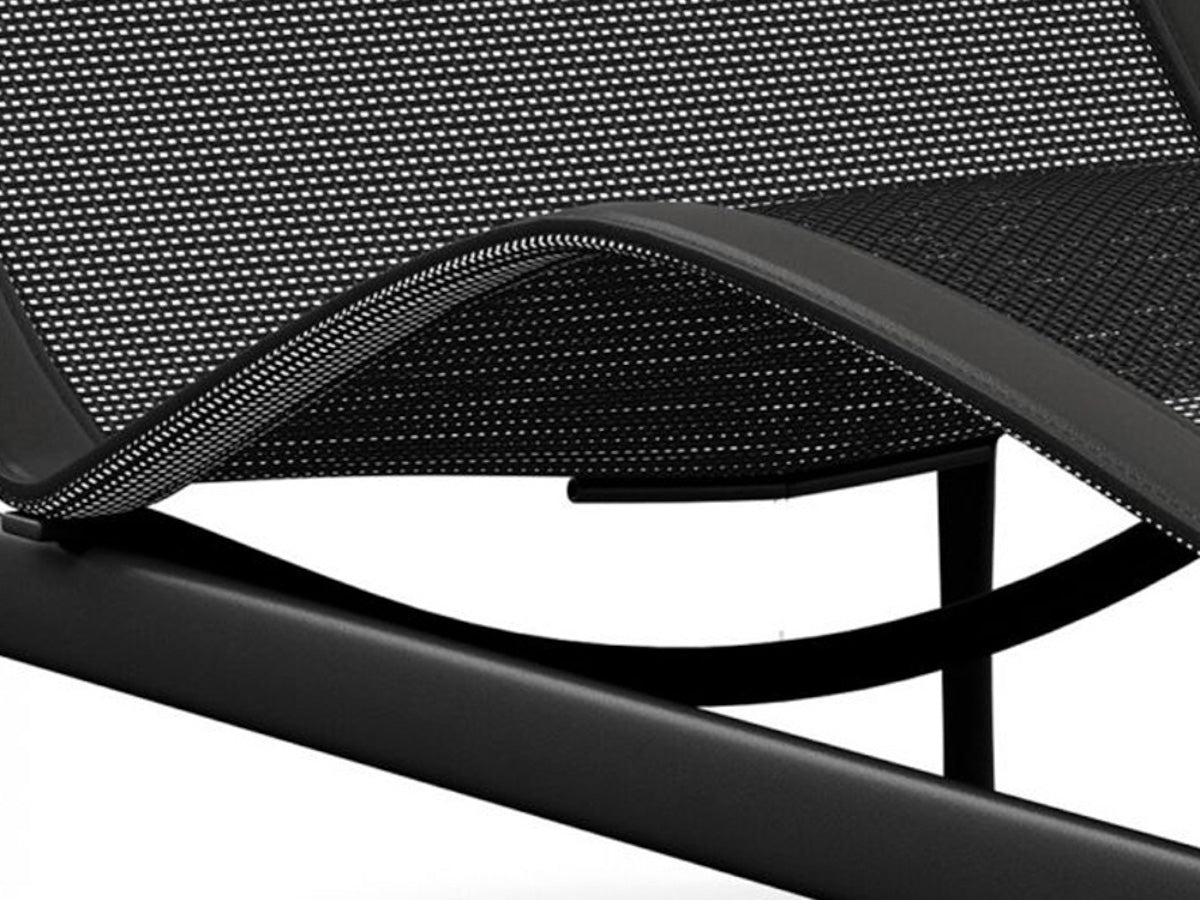 Knoll 1966 Outdoor Contour Chaise Lounge