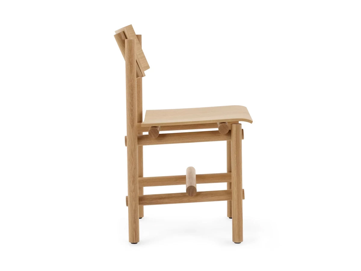 Knoll Muecke Wood Collection - Side Chair - Oak white Side View