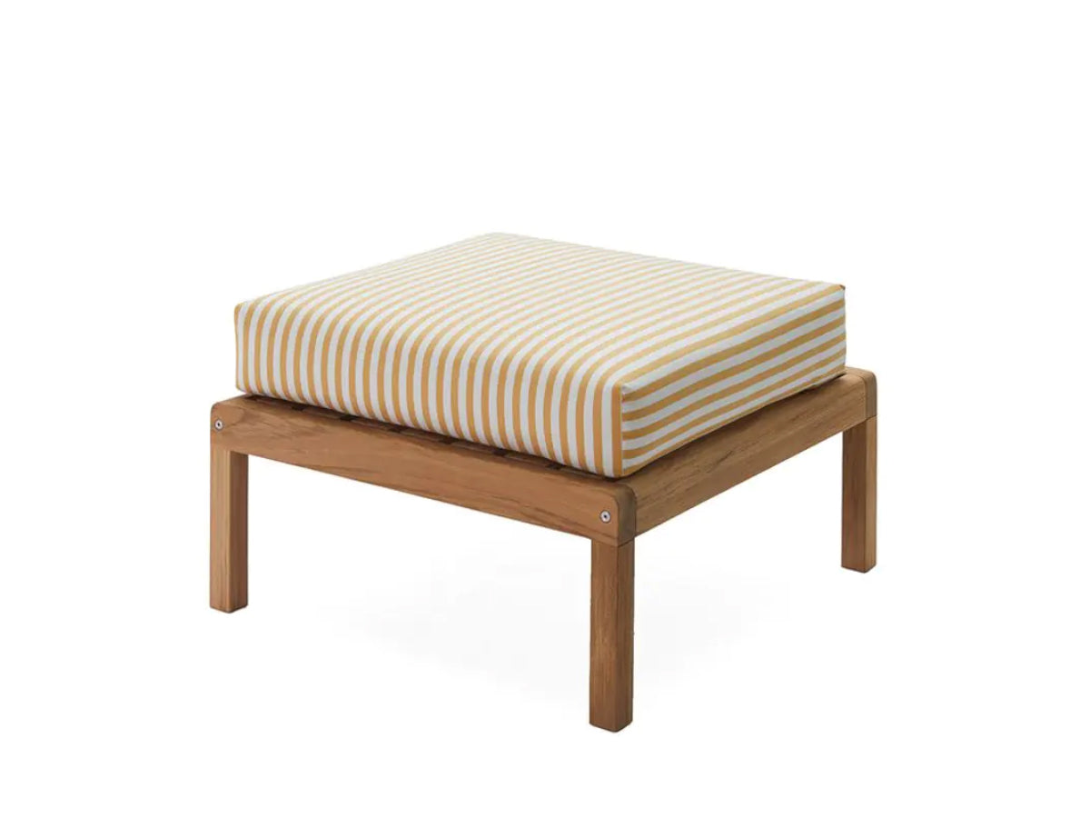 Skagerak by Fritz Hansen Virkelyst Outdoor Pouffe