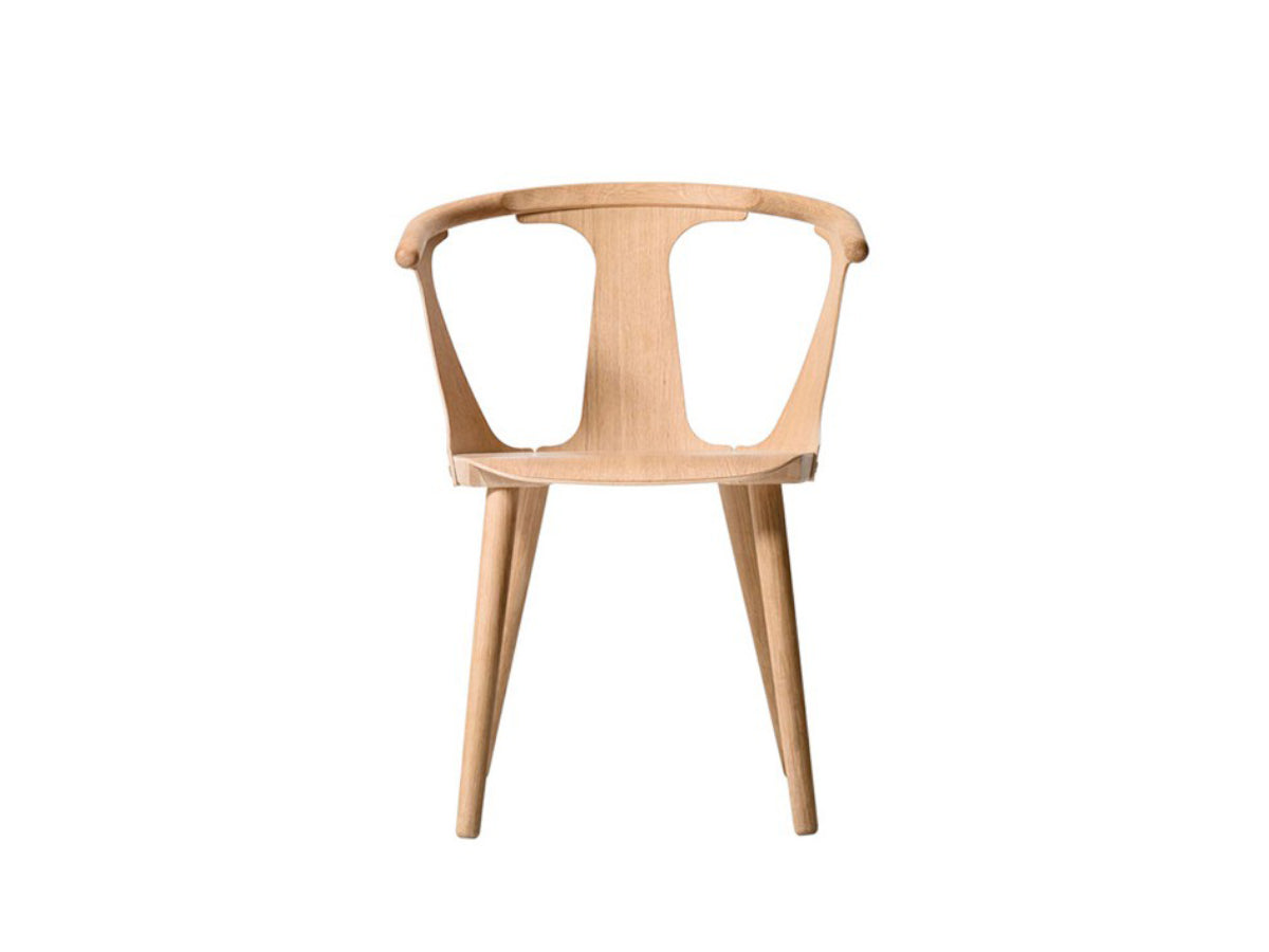&Tradition In Between Chair SK1 finished in White oiled Oak