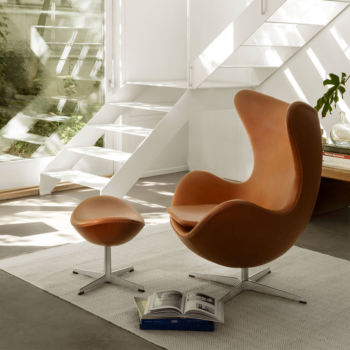 arne jacobsen egg chair and stool 