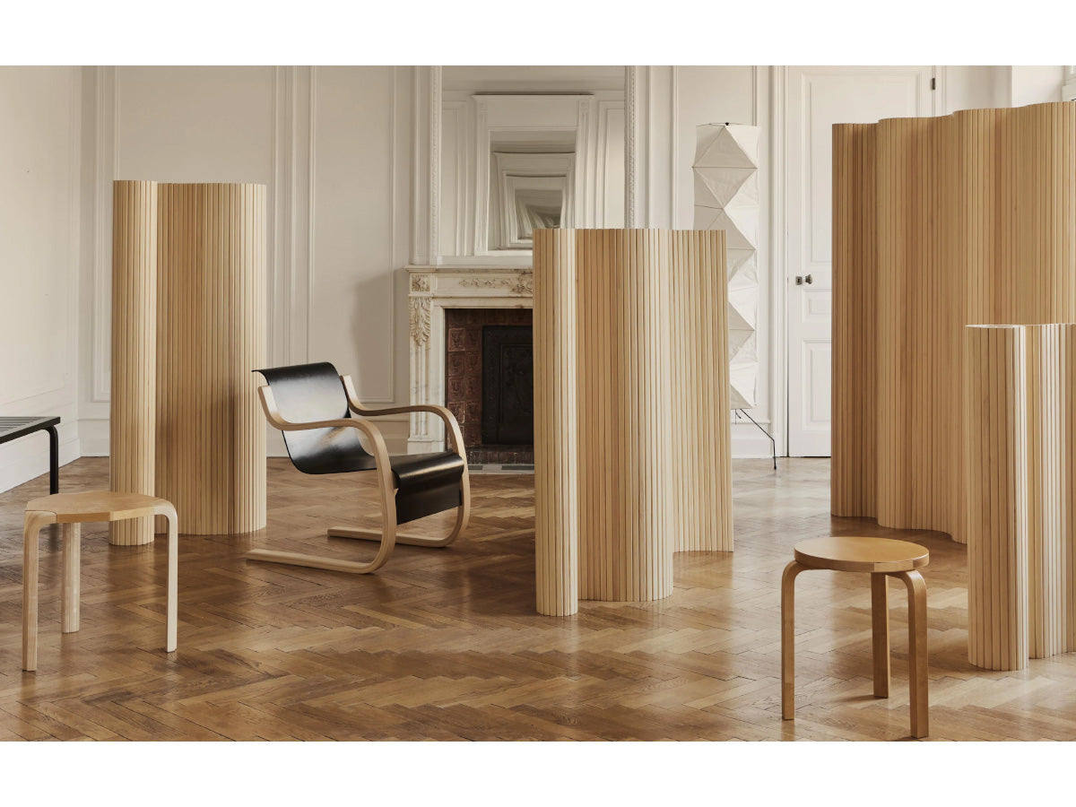 Artek Screen 100 with 60 Stool - Modern room with wooden furniture and decorative elements