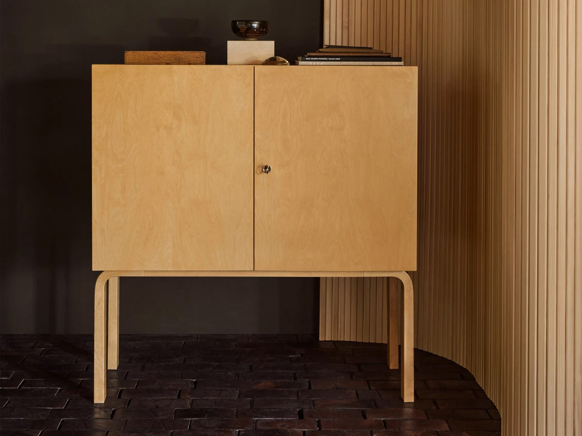 Artek 250 Cabinet