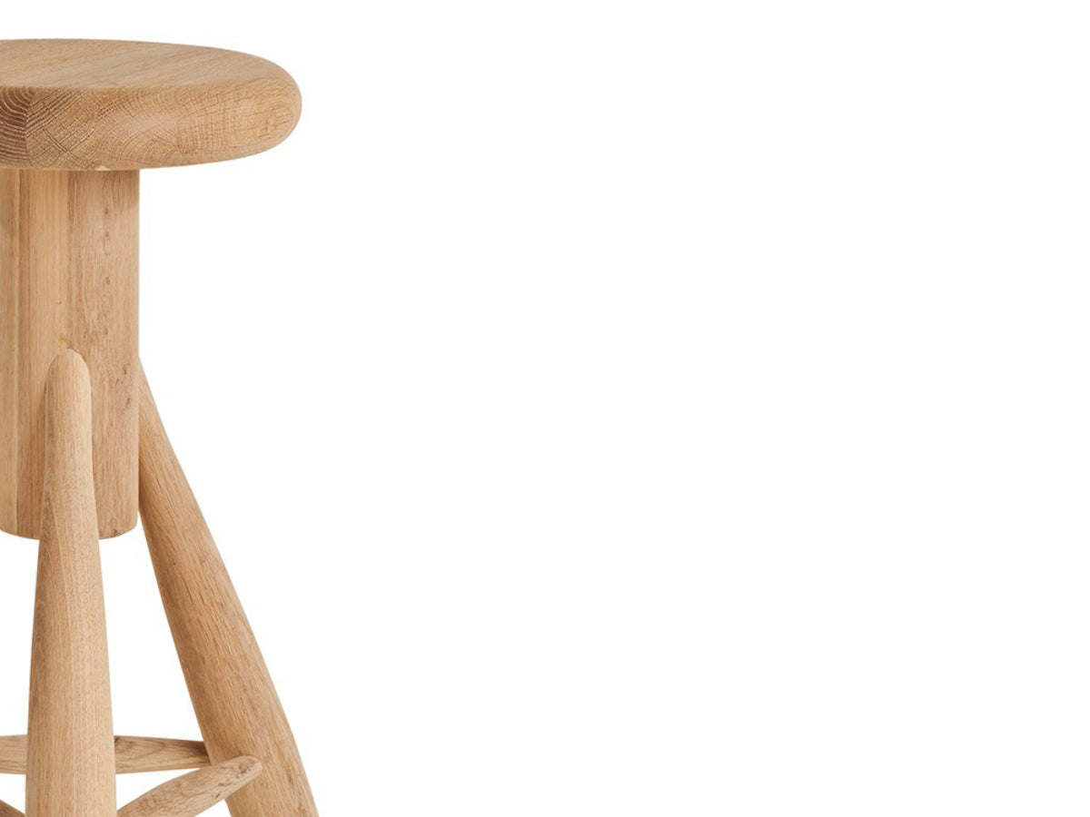 Artek EA001 Rocket Bar Stool | Close Up