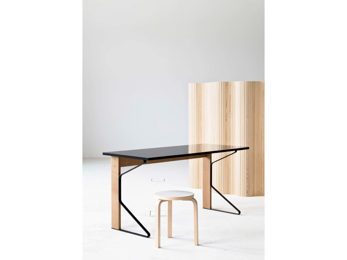 Artek Kaari REB 005 Desk - Natural Oak with Black Laminate Top
