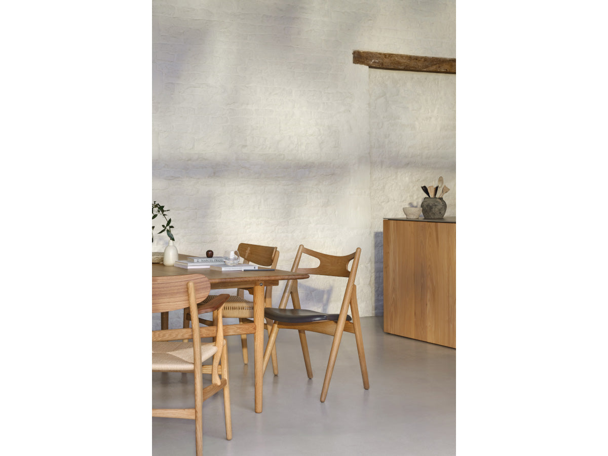 Carl Hansen CH327 Dining Table