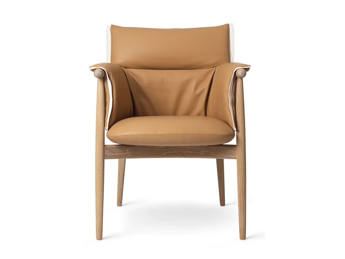 Carl Hansen Embrace Chair E005