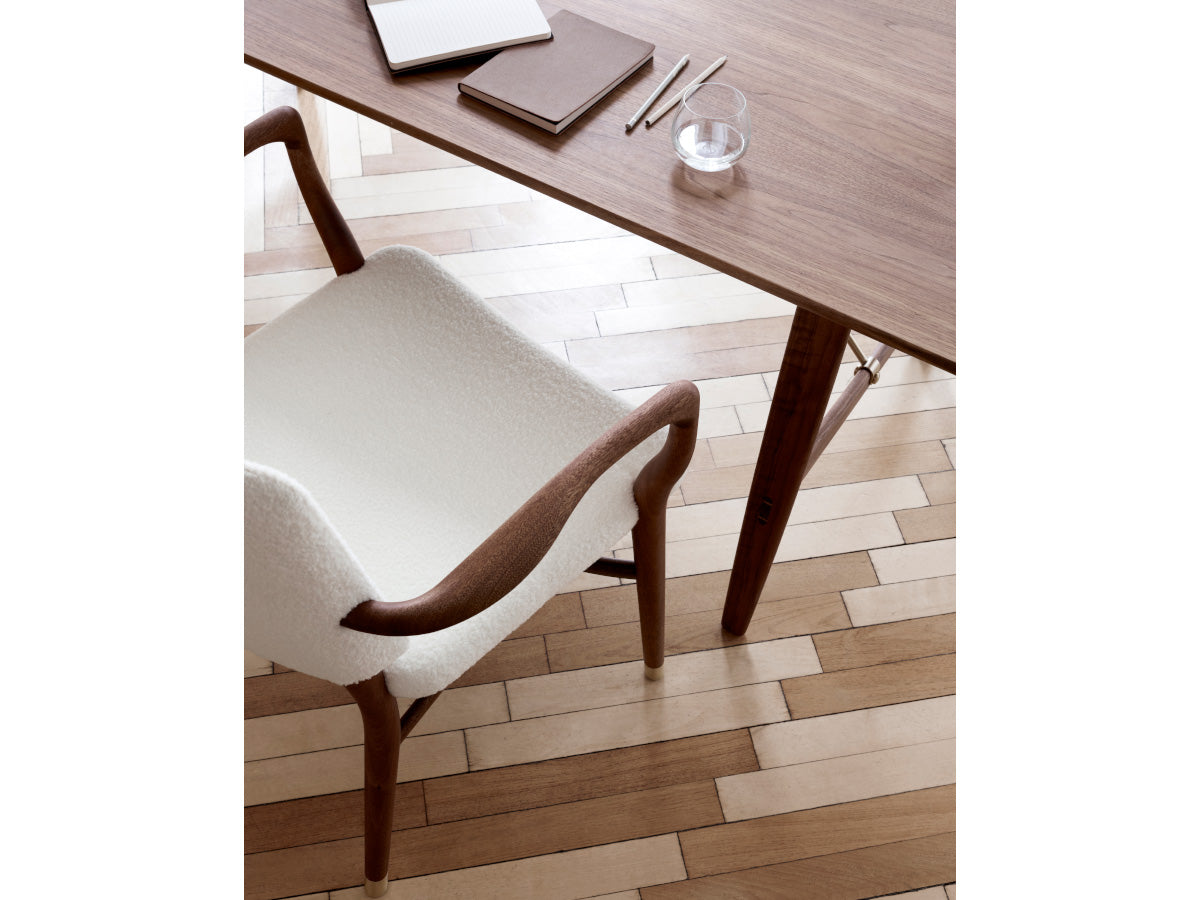 Carl Hansen BM1160 Hunting Table