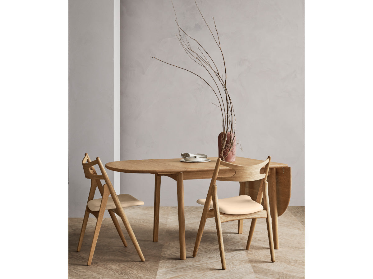 Carl Hansen CH002 Dining Table
