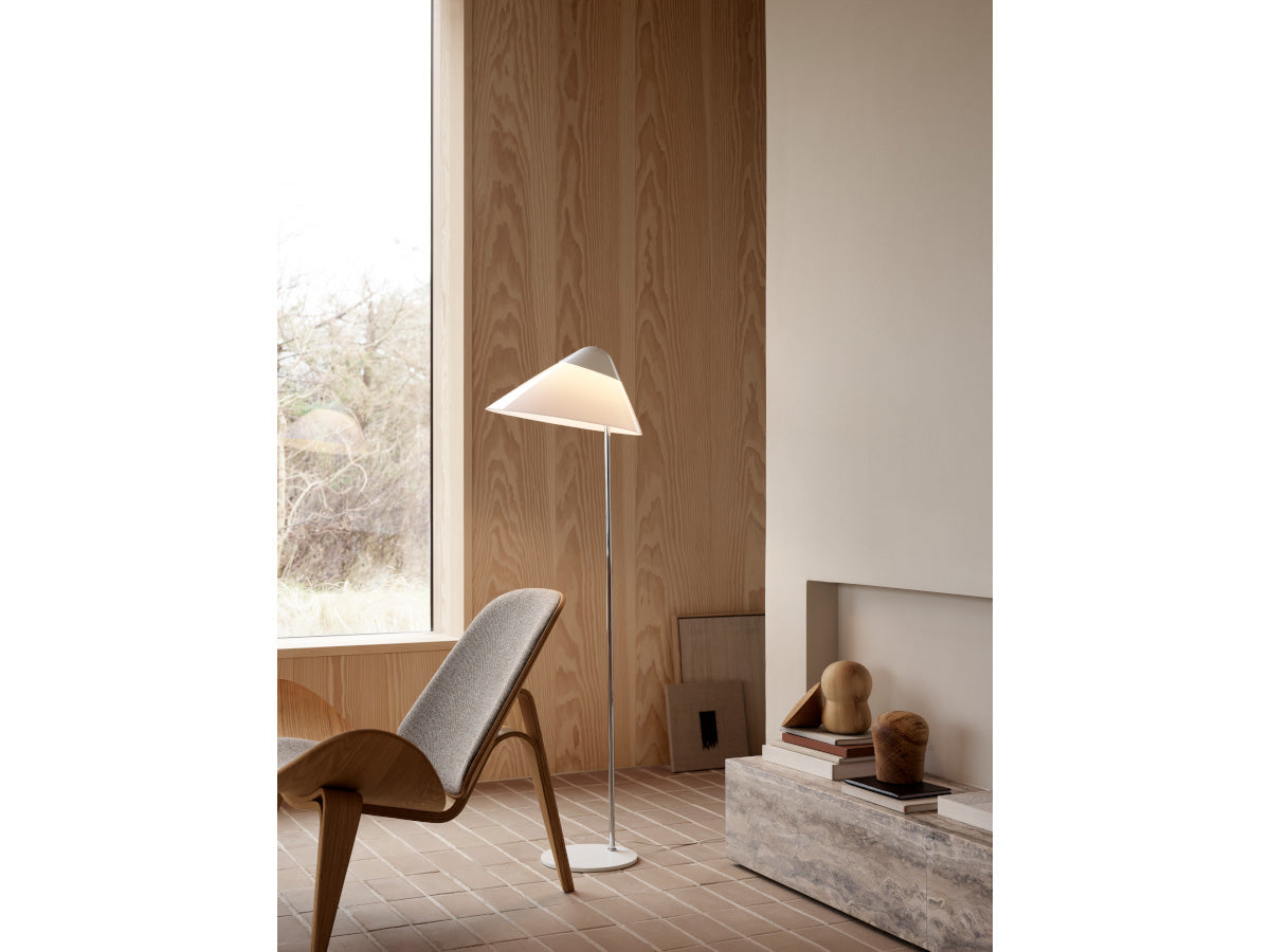 Carl Hansen CH07 Shell Chair