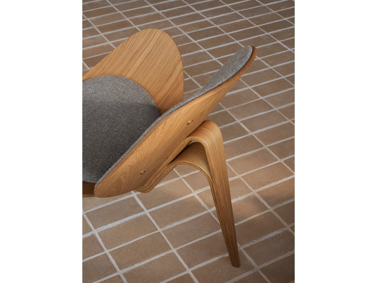 Carl Hansen CH07 Shell Chair
