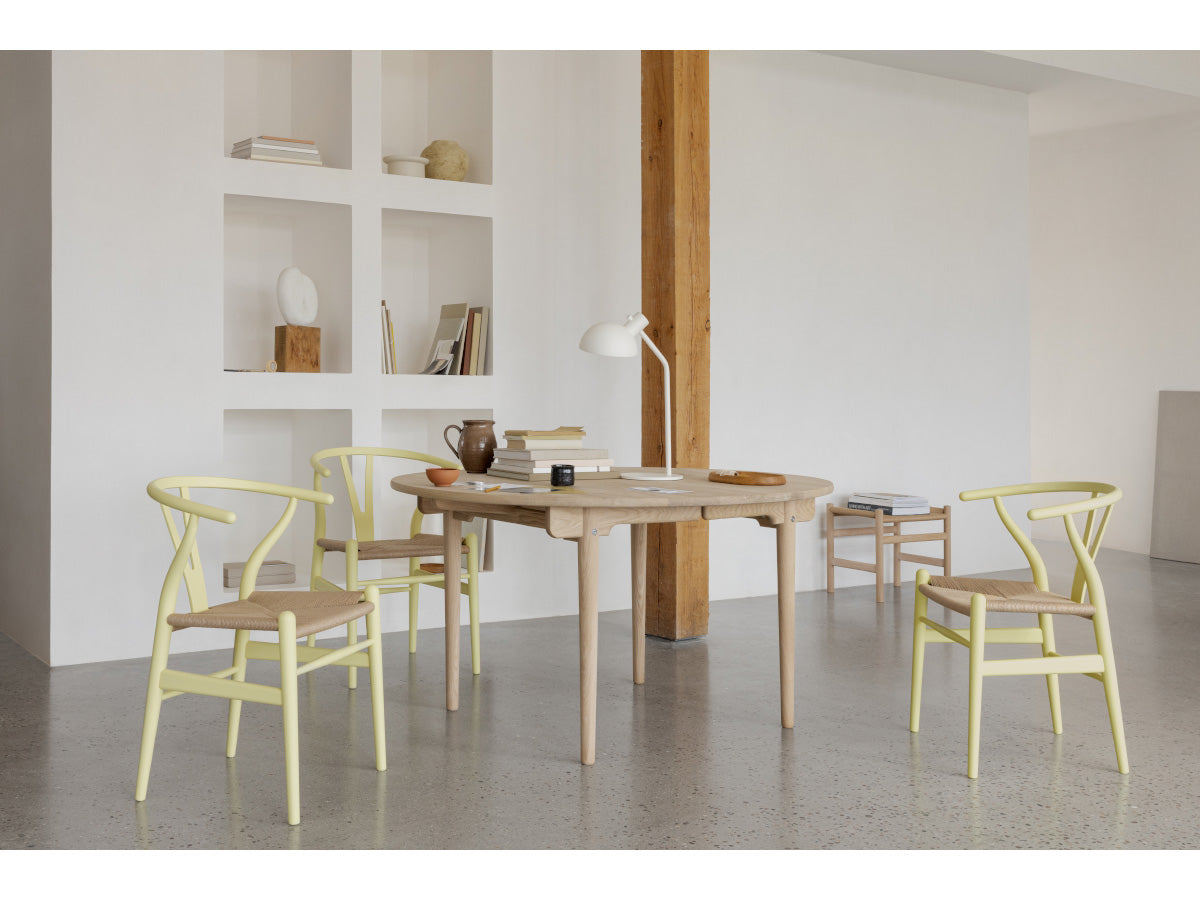 Carl Hansen CH24 Wishbone Chair - Soft Ilse Crawford | Natural Papercord - Lifestyle Hollyhock and CH337 Table