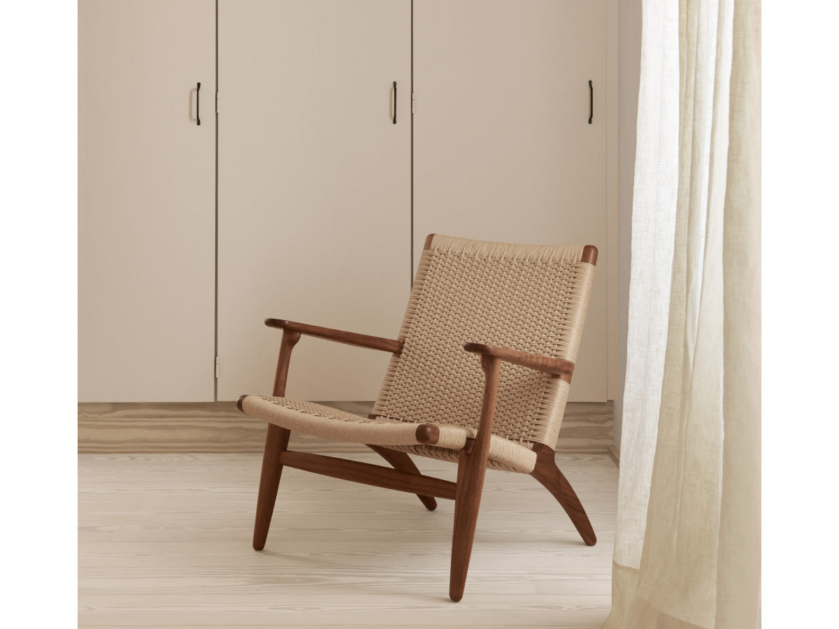 Carl Hansen CH25 Chair Walnut Oil |Natural Papercord Lifestyle