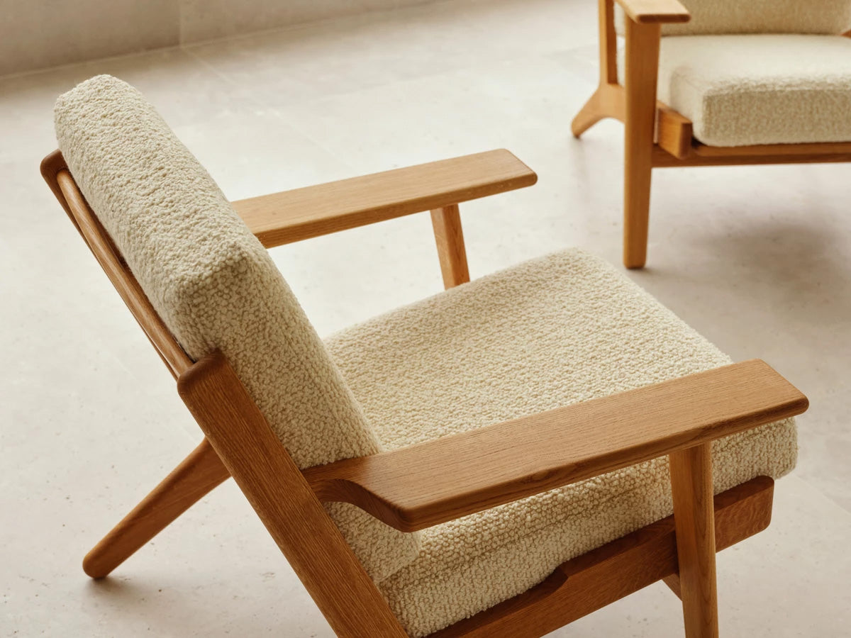 Carl Hansen CH290 Lounge Chair