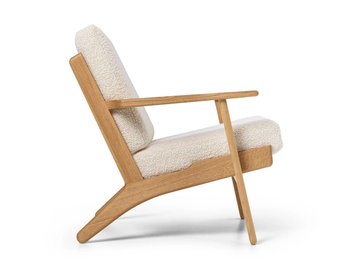 Carl Hansen CH290 Lounge Chair