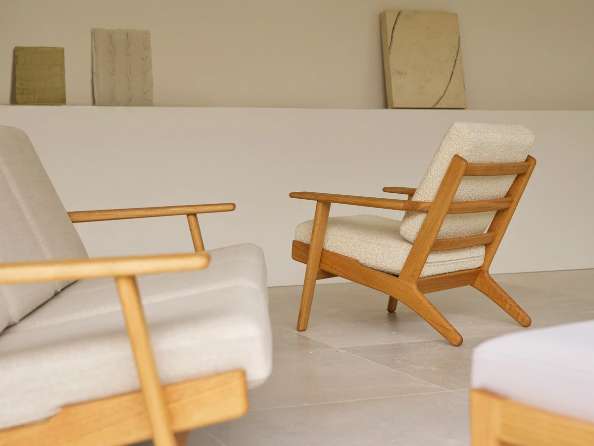 Carl Hansen CH290 Lounge Chair