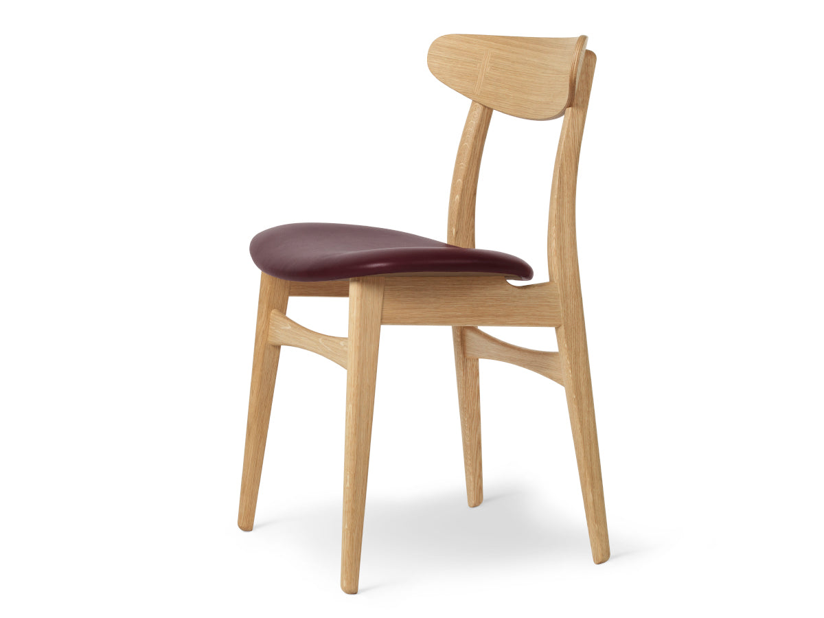 Carl Hansen CH30P Chair | Oak Oil | SIF93 Leather Side View