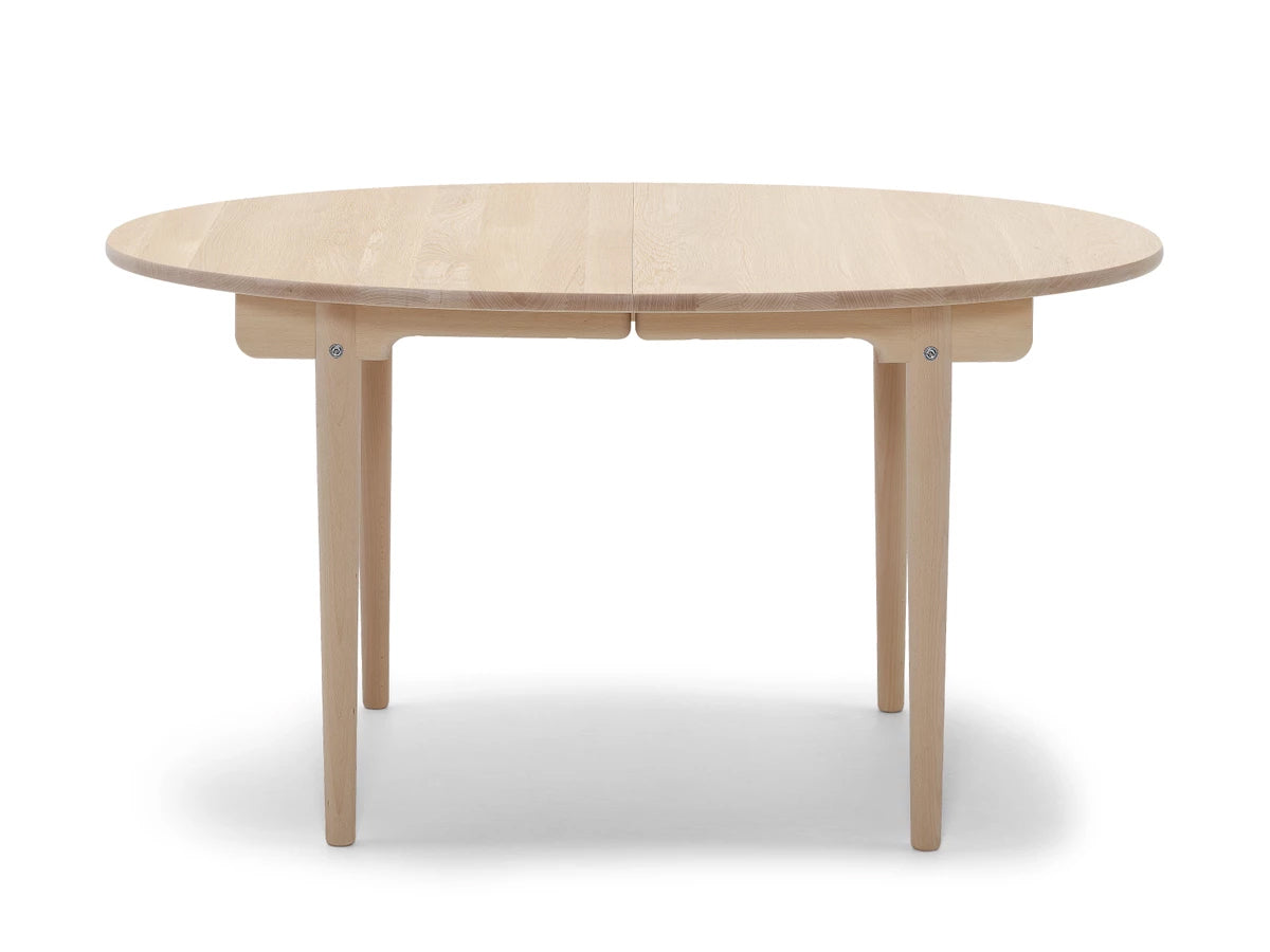Carl Hansen CH337 Dining Table