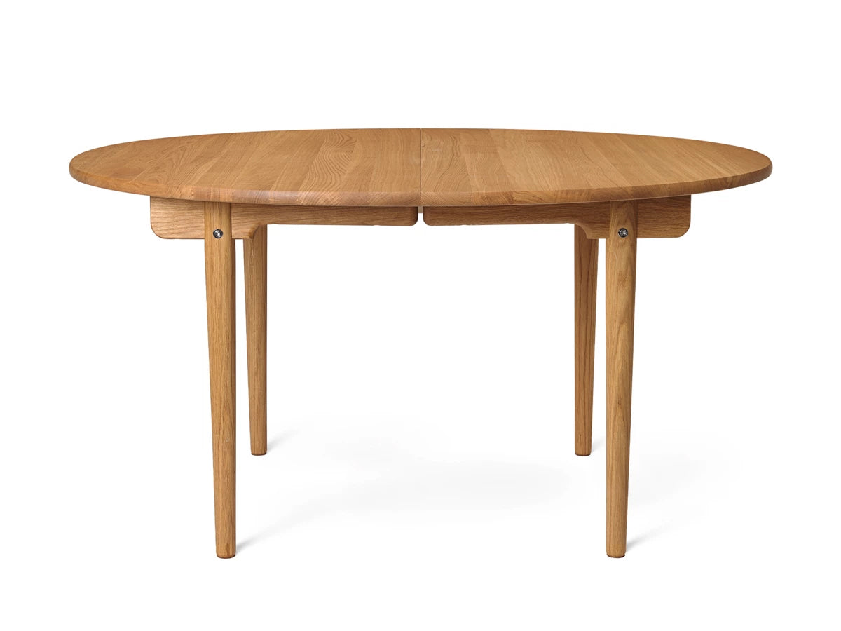 Carl Hansen CH337 Dining Table