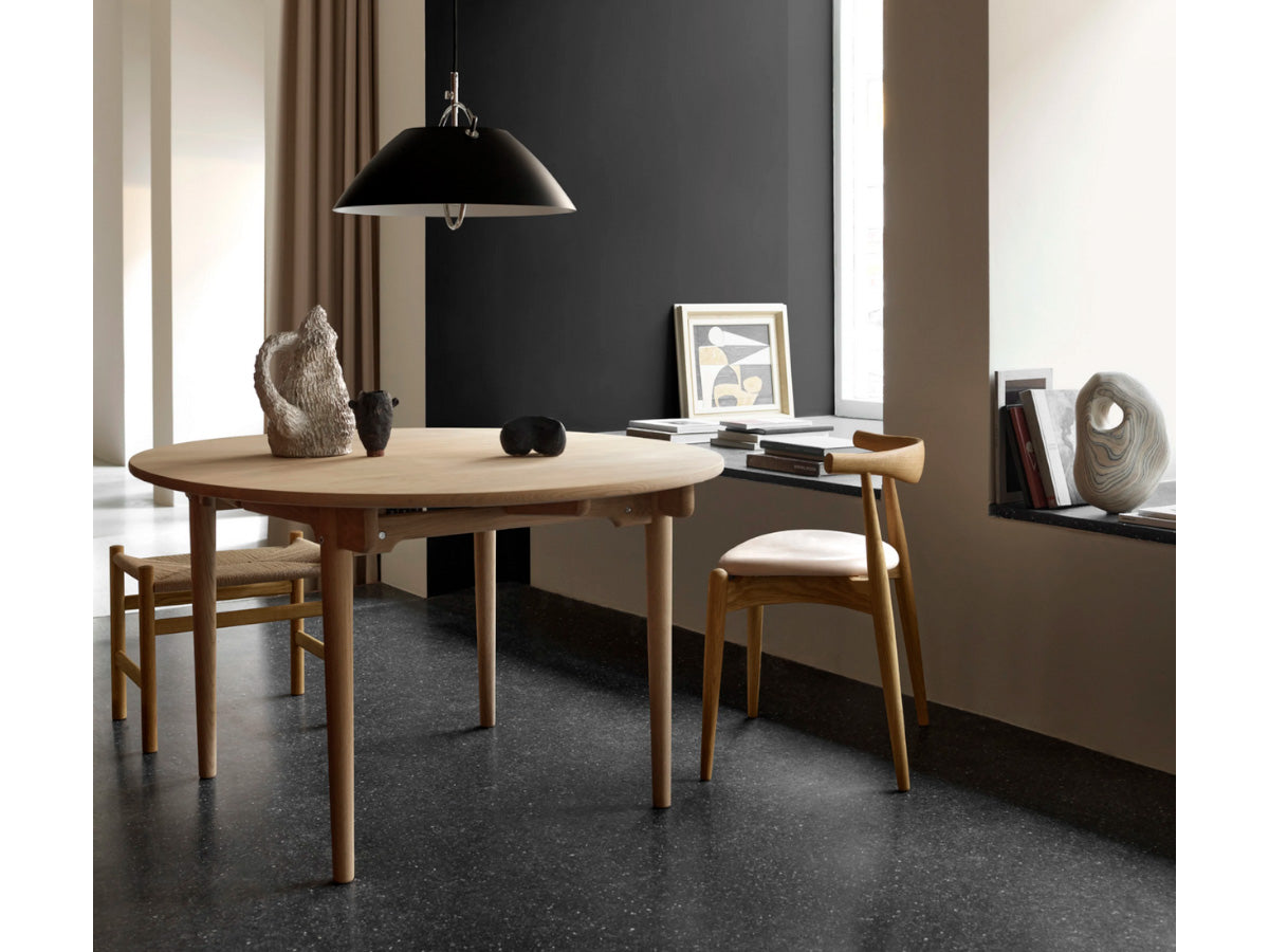 Carl Hansen CH337 Dining Table