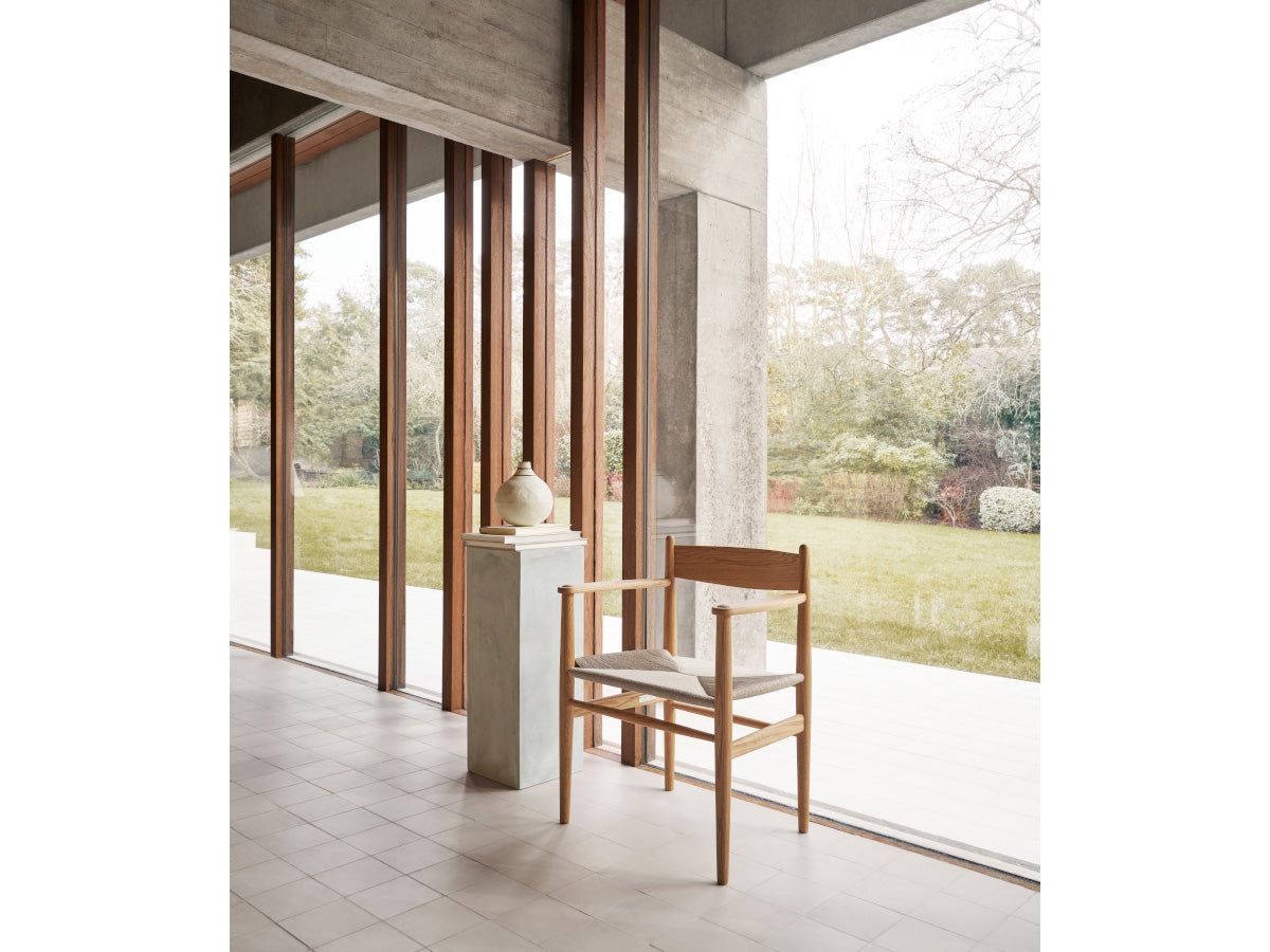 Carl Hansen CH37 Chair