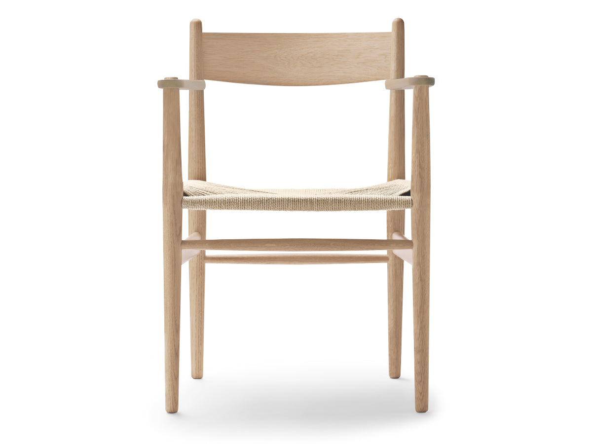 Carl Hansen CH37 Chair