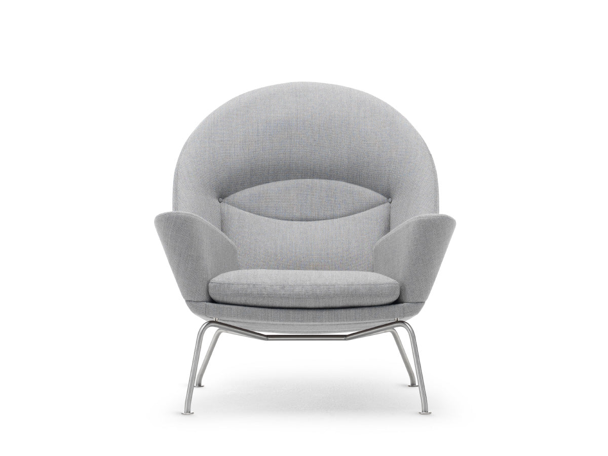 Carl Hansen CH468 Oculus Chair Front View