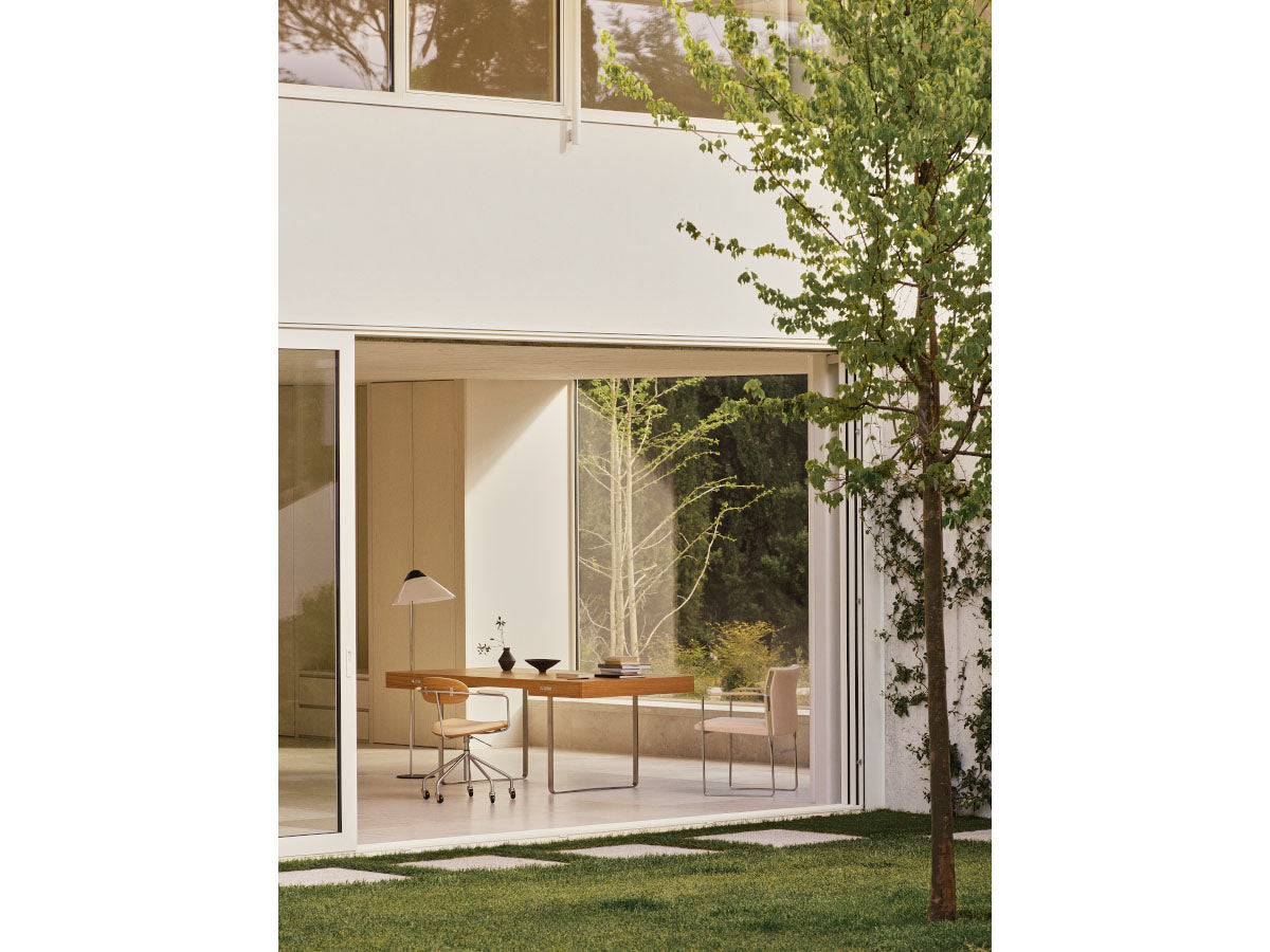 Carl Hansen CH621 Swivel Chair