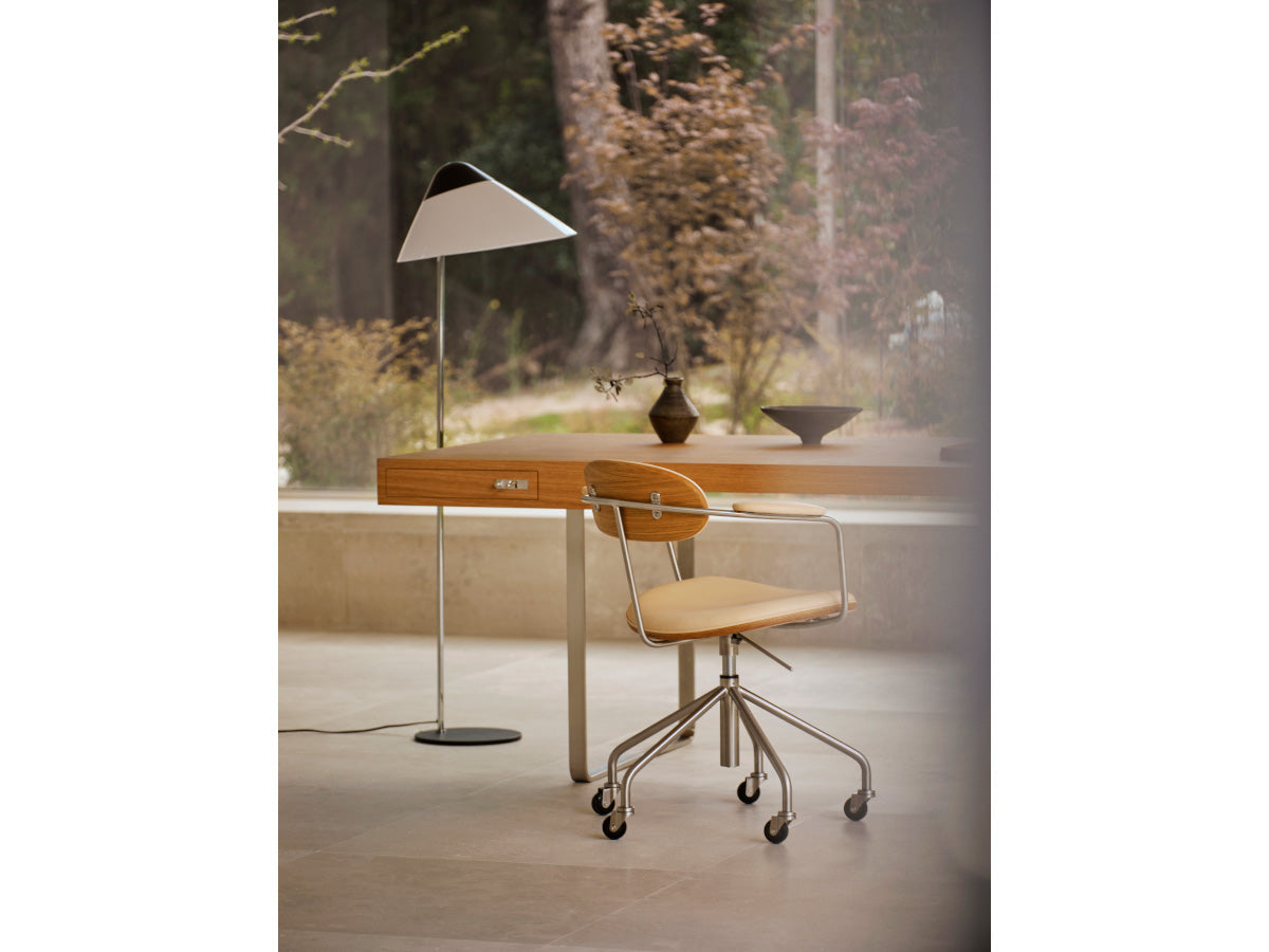 Carl Hansen CH621 Swivel Chair