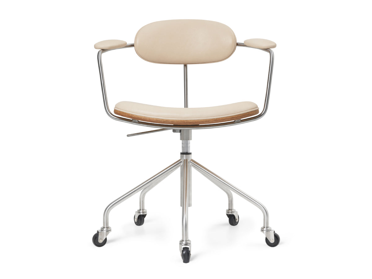 Carl Hansen CH621 Swivel Chair