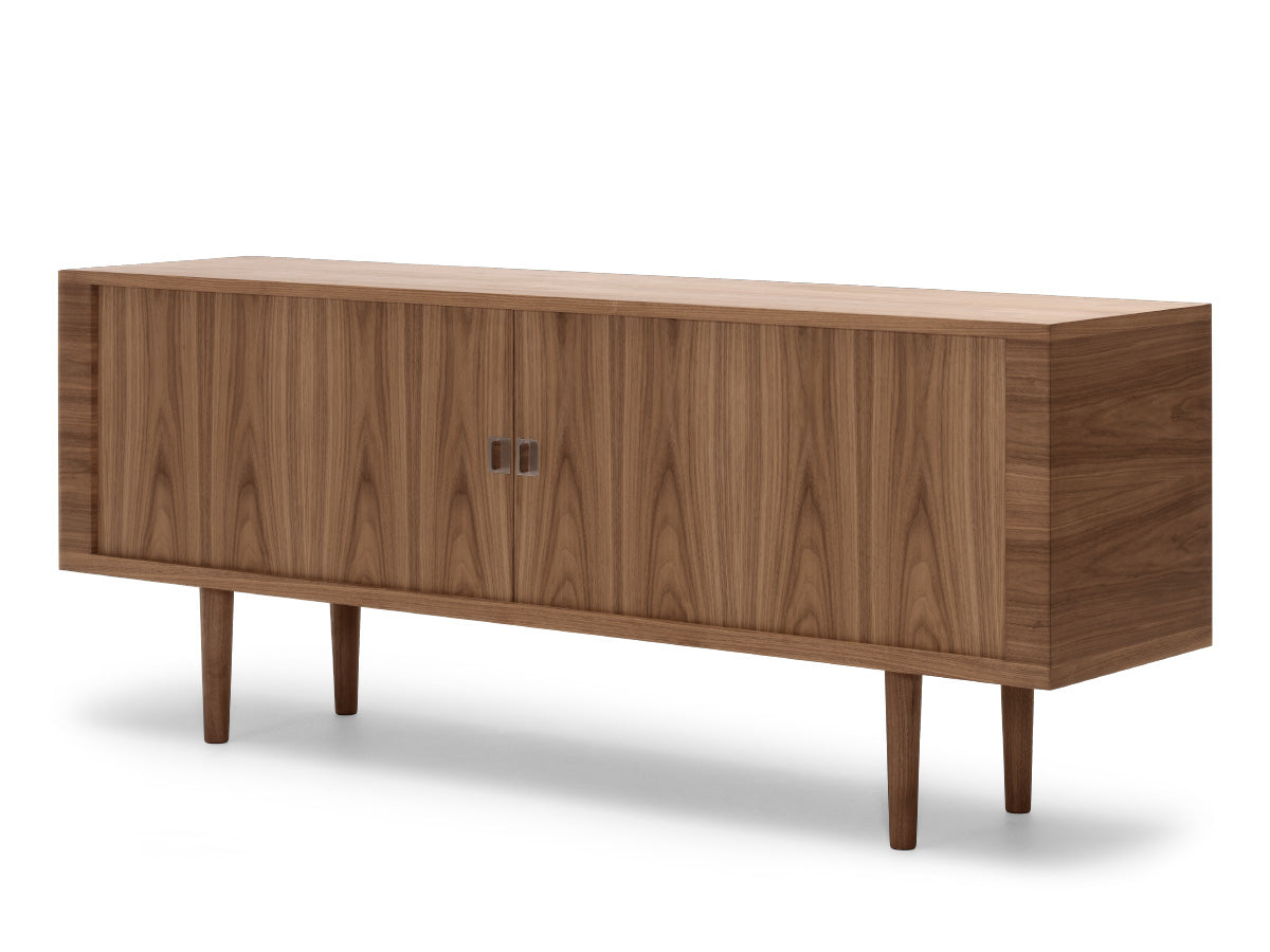 Carl Hansen CH825 Credenza | Walnut Oil, Walnut Legs