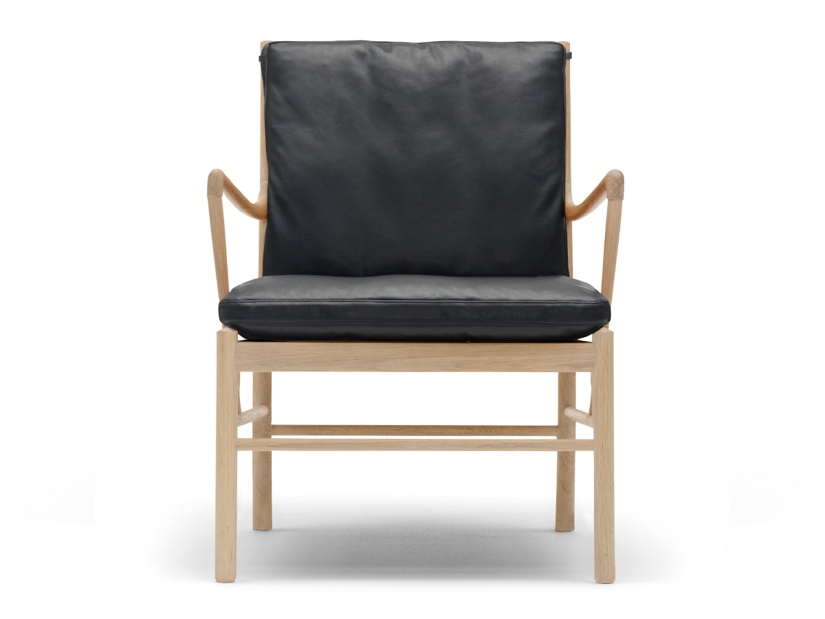 Carl Hansen OW149 Colonial Chair | White Oil | Black SIF Leather