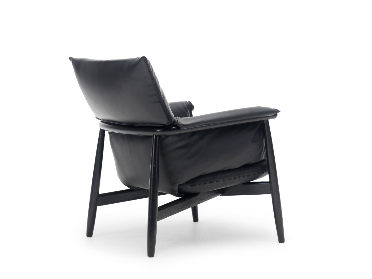 Carl Hansen Embrace Lounge Chair E015 (Leather)