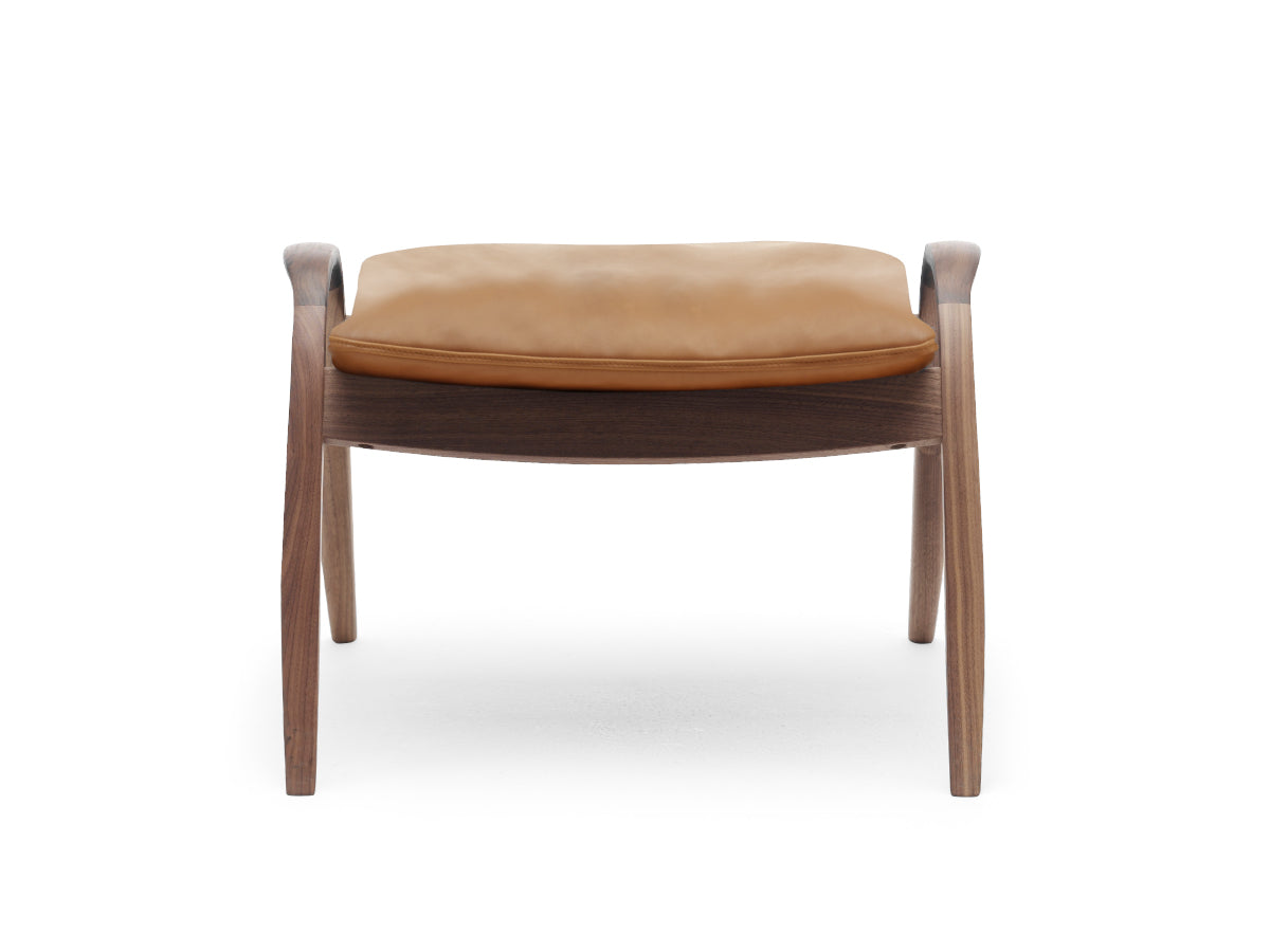 Carl Hansen FH430 Signature Footstool
