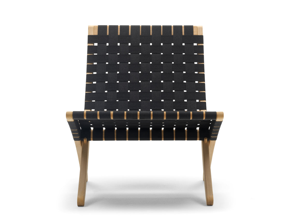 Carl Hansen MG501 Cuba Chair | Black | Oak Oil