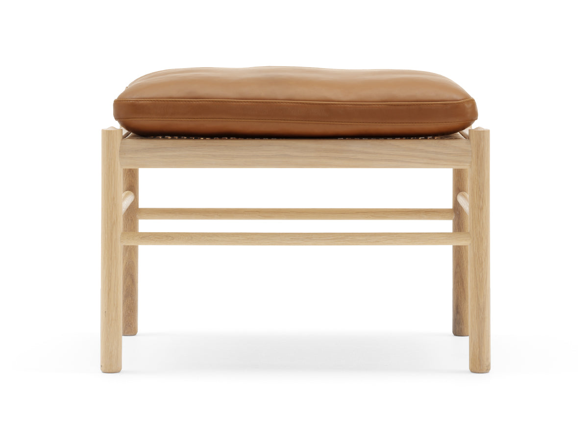 Carl Hansen OW149F Colonial Footstool