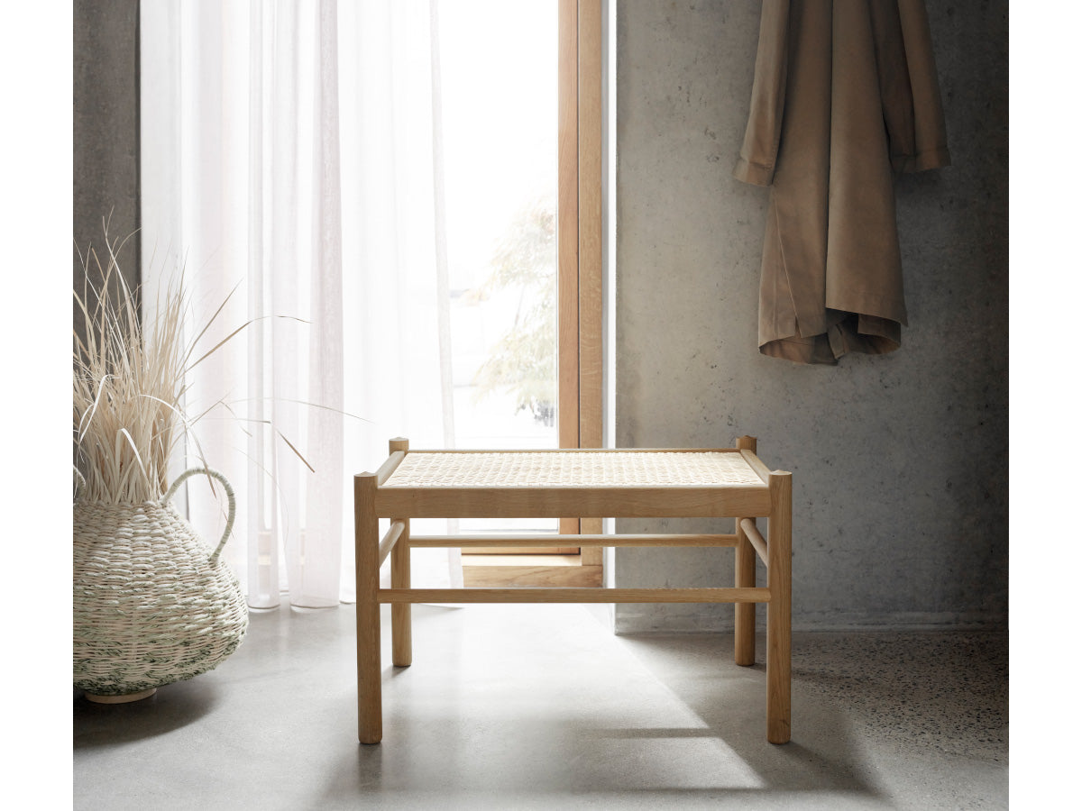 Carl Hansen OW149F Colonial Footstool
