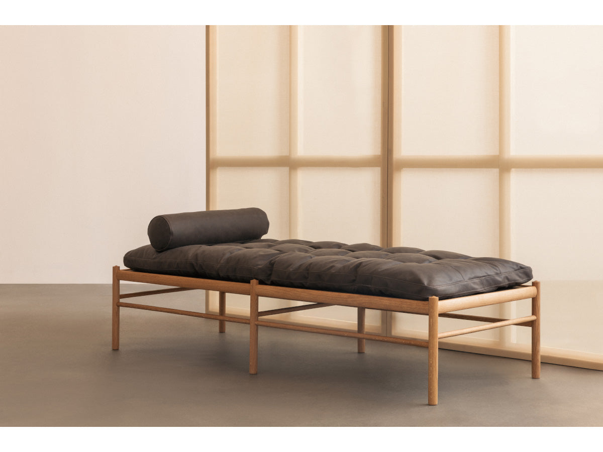 Carl Hansen OW150 Colonial Day bed - Terra Leather