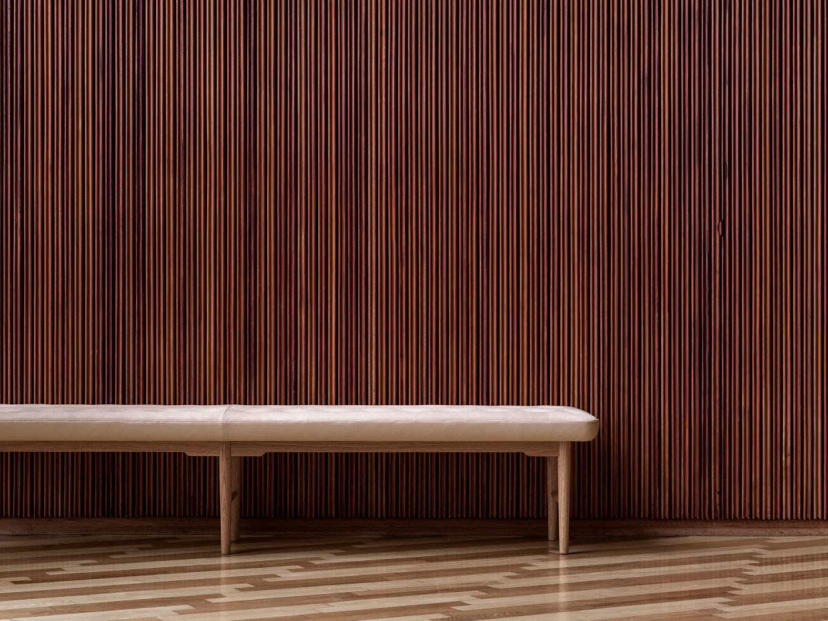 Carl Hansen VLA75 Foyer Bench